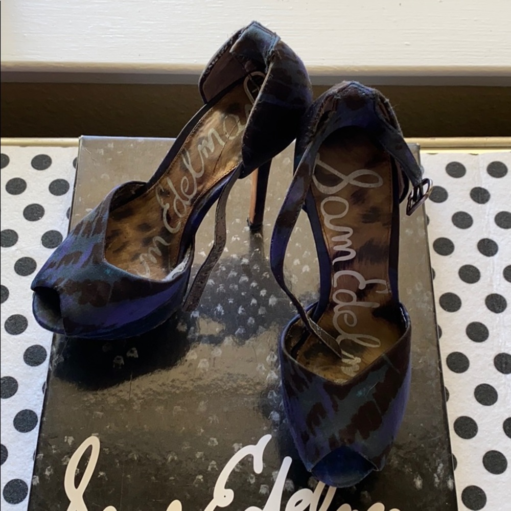 Sexy peep toe heels